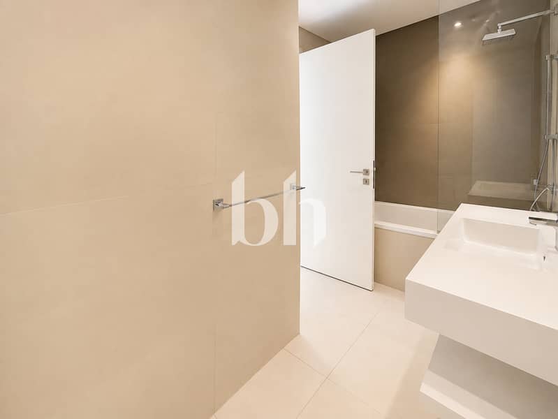 6 images image img
