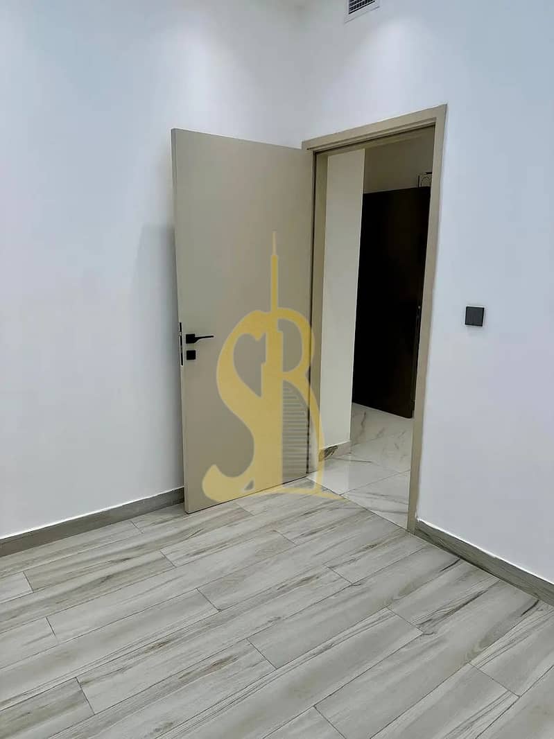 5 entrance. jpg
