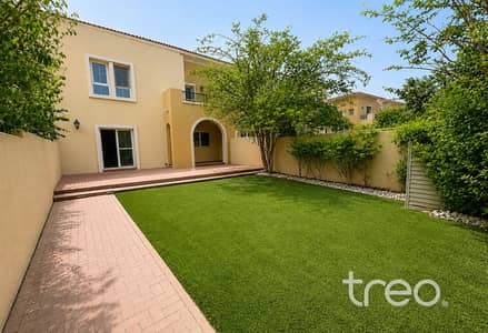 3 Schlafzimmer Villa zum zur Miete in Arabian Ranches, Dubai - Garden. jpg 3 Schlafzimmer Villa zum zur Miete in Arabian Ranches, Dubai - Garden. jpg