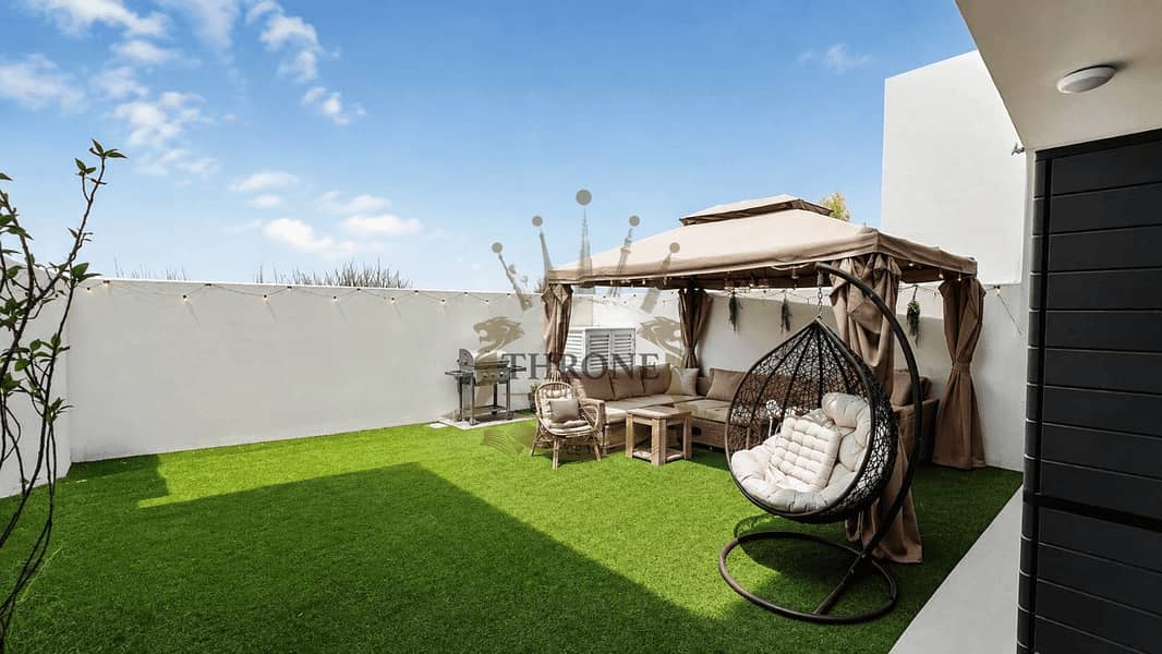 Single Row | 3+Maid room | Spacious Layout Single Row | 3+Maid room | Spacious Layout