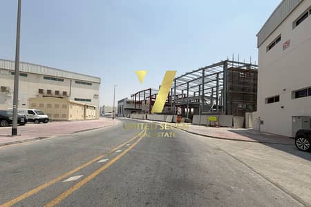 Warehouse para en Alquiler en Al Warsan, Dubai - Untitled design (16). jpg