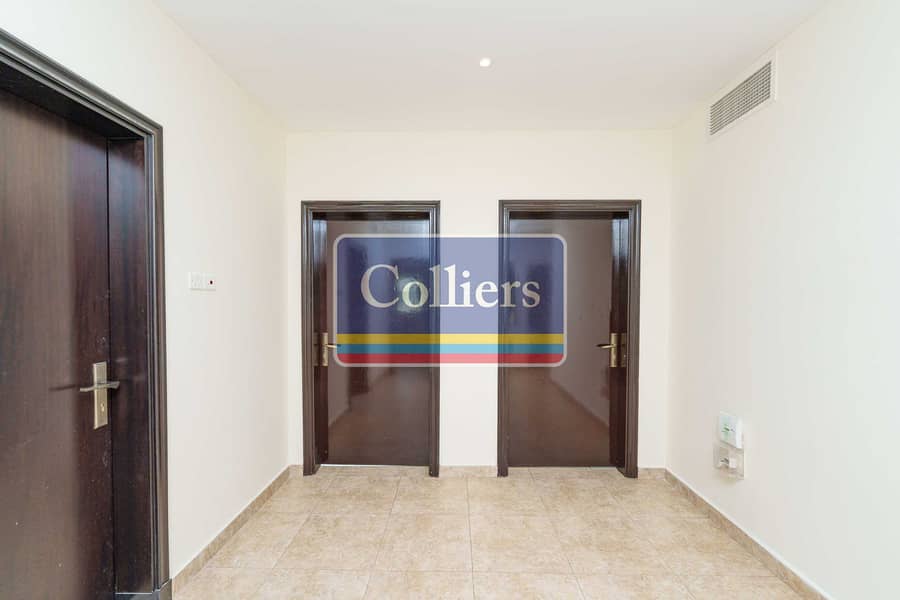 9 AOV0-V099 -hallway ,stairs. jpg