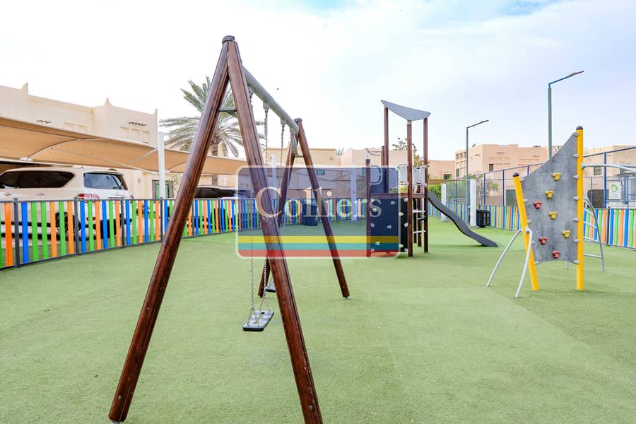21 AYV - Amenities-2. jpg