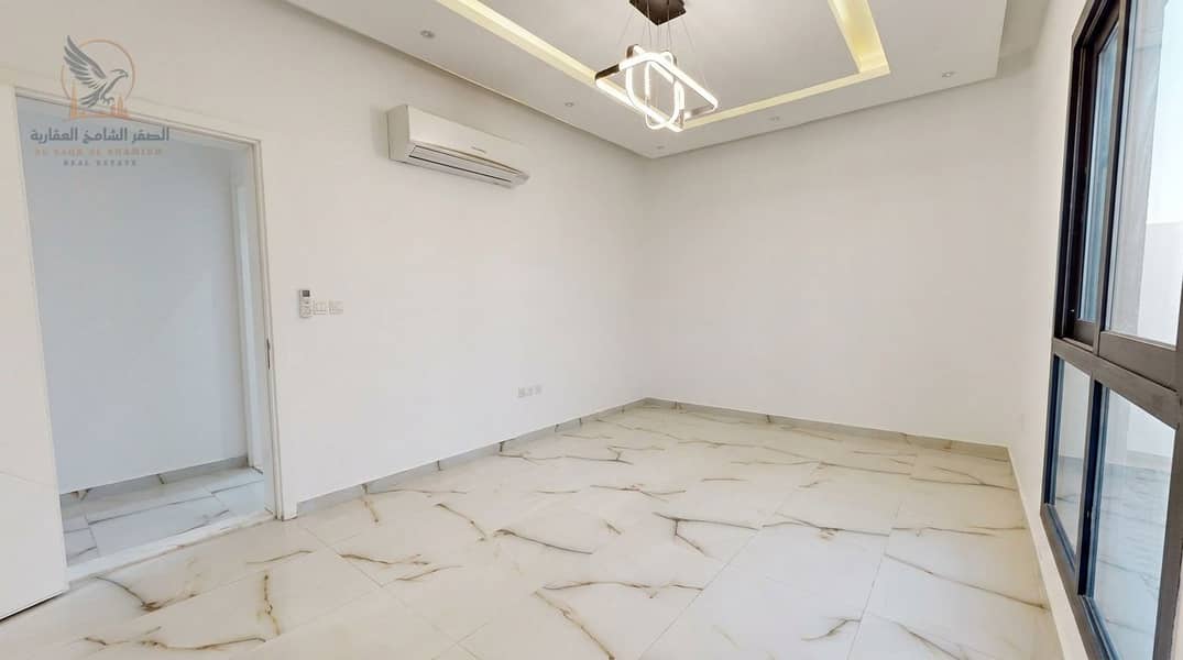 8 Real_estate_photography_enhancem…_202608201033. jpeg