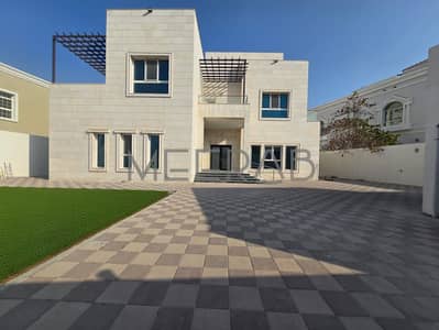 5 Bedroom Villa for Rent in Al Barsha, Dubai - WhatsApp Image 2026-08-25 at 12.27. 36 PM. jpg 5 Bedroom Villa for Rent in Al Barsha, Dubai - WhatsApp Image 2026-08-25 at 12.27. 36 PM. jpg