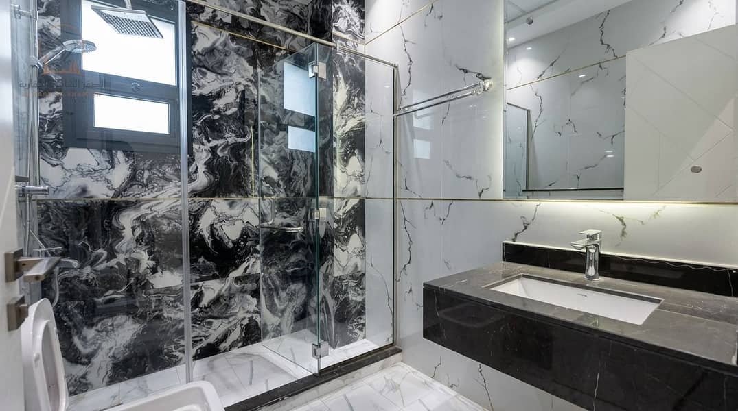 15 Real_estate_photo_editing_instru…_202608231751. jpeg