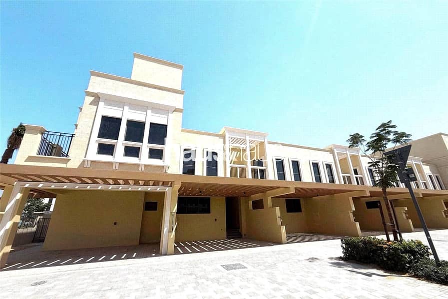 位于大马士革湖住宅,马耳他别墅 4 卧室的联排别墅 2600000 AED - 16285283 位于大马士革湖住宅,马耳他别墅 4 卧室的联排别墅 2600000 AED - 16285283