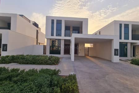 4 Slaapkamers Villa te Huur in Dubai South, Dubai - Villa in Dubai South,Emaar South,Fairway Villas, 4 slaapkamers, 259000 AED - 16285667 4 Slaapkamers Villa te Huur in Dubai South, Dubai - Villa in Dubai South,Emaar South,Fairway Villas, 4 slaapkamers, 259000 AED - 16285667
