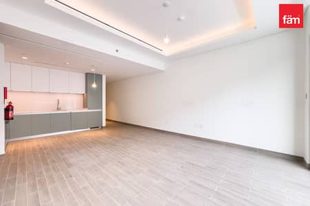 1 Bedroom Flat for Rent in City Walk, Dubai - 1br Burj View | Castleton Central Park 1 Bedroom Flat for Rent in City Walk, Dubai - 1br Burj View | Castleton Central Park