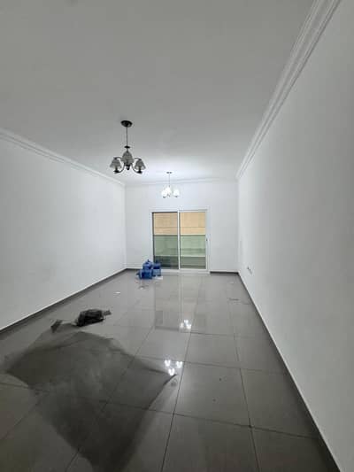 2 Schlafzimmer Wohnung zum zur Miete in Al Jurf, Ajman - WhatsApp Image 2026-08-22 at 1.03. 13 PM (1). jpeg 2 Schlafzimmer Wohnung zum zur Miete in Al Jurf, Ajman - WhatsApp Image 2026-08-22 at 1.03. 13 PM (1). jpeg