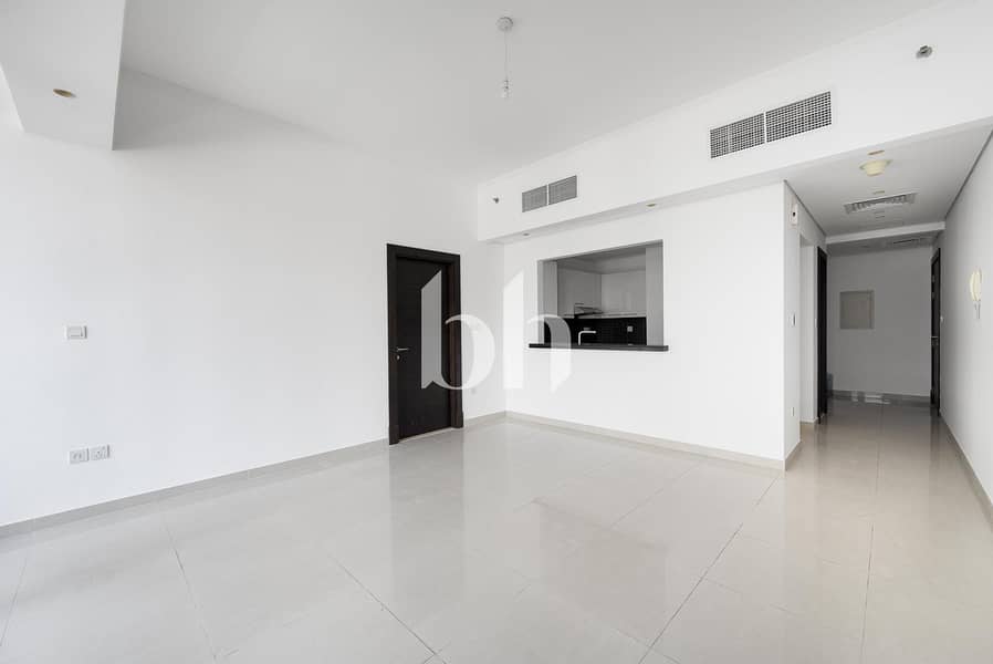 3 images image img