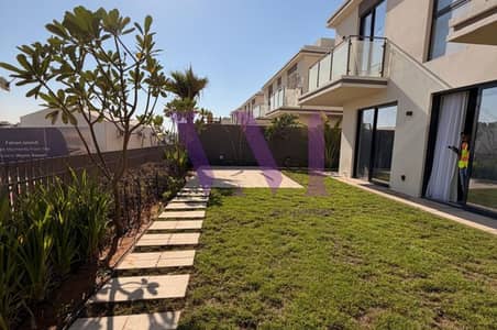 4 Bedroom Villa for Sale in Al Hamra Village, Ras Al Khaimah - Luxury 4BR Villa | Steps away from the beach 4 Bedroom Villa for Sale in Al Hamra Village, Ras Al Khaimah - Luxury 4BR Villa | Steps away from the beach