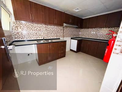 شقة 1 غرفة نوم للايجار في تجارية مويلح، الشارقة - 29067b12-6369-4cbb-b55f-3aa613e6a475. jpg