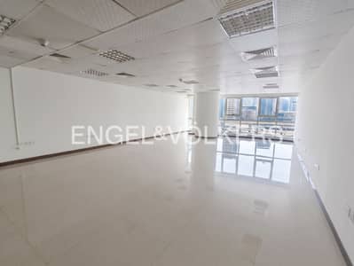 Office zum Miete in Jumeirah Lake Towers (JLT), Dubai - Büro in Jumeirah Lake Towers (JLT)，JLT Cluster C，Goldcrest Executive, 90000 AED - 16286480