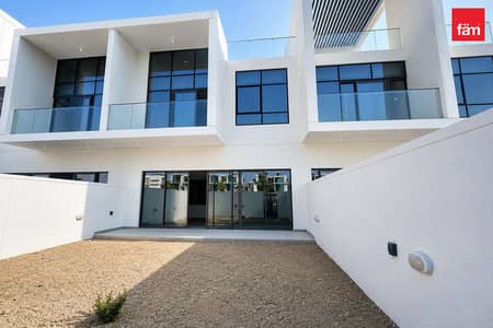 4 Schlafzimmer Townhouse zum zum Verkauf in Mohammed Bin Rashid City (MBR City), Dubai - Reihenhaus in Mohammed Bin Rashid City (MBR City),District 11,Opal Gardens, 4 schlafzimmer, 5380000 AED - 16286643 4 Schlafzimmer Townhouse zum zum Verkauf in Mohammed Bin Rashid City (MBR City), Dubai - Reihenhaus in Mohammed Bin Rashid City (MBR City),District 11,Opal Gardens, 4 schlafzimmer, 5380000 AED - 16286643