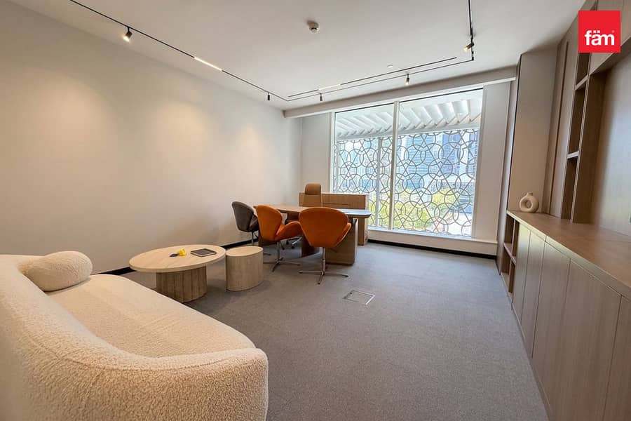 Premium Office | Grade A | Community Expert Premium Office | Grade A | Community Expert