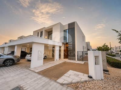 4 Bedroom Townhouse for Sale in The Valley by Emaar, Dubai - Corner | New Vacant | Flooded With Natural Light 4 Bedroom Townhouse for Sale in The Valley by Emaar, Dubai - Corner | New Vacant | Flooded With Natural Light