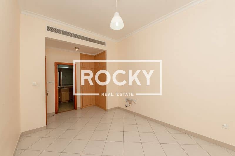 16 BurDubai_AlSalam_208-2BR (18 of 29). jpg