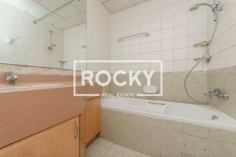 22 BurDubai_AlSalam_208-2BR (20 of 29). jpg