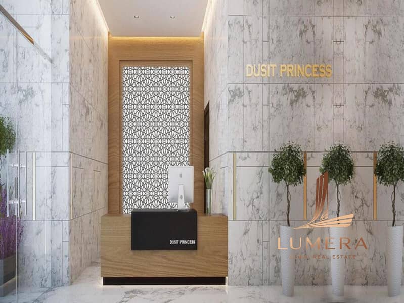 8 Reception desk in Dusit Princess. jpg