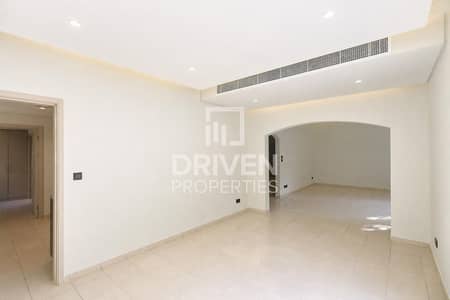3 habitaciones Villa para en Alquiler en The Meadows, Dubai - Villa en The Meadows,The Meadows 9, 3 dormitorios, 317500 AED - 16288409 3 habitaciones Villa para en Alquiler en The Meadows, Dubai - Villa en The Meadows,The Meadows 9, 3 dormitorios, 317500 AED - 16288409