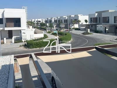 2 Camere Townhouse in affitto a Yas Island, Abu Dhabi - Villetta a schiera a Yas Island,Noya Viva, 2 camere da letto, 175000 AED - 16288536 2 Camere Townhouse in affitto a Yas Island, Abu Dhabi - Villetta a schiera a Yas Island,Noya Viva, 2 camere da letto, 175000 AED - 16288536