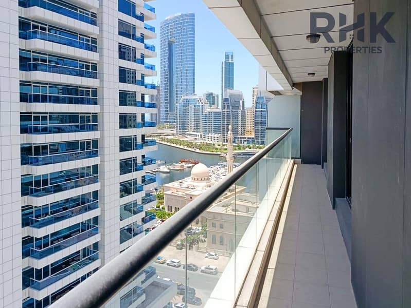 7 Balcony with Dubai Marina and lake views from JLT high-rise apartment