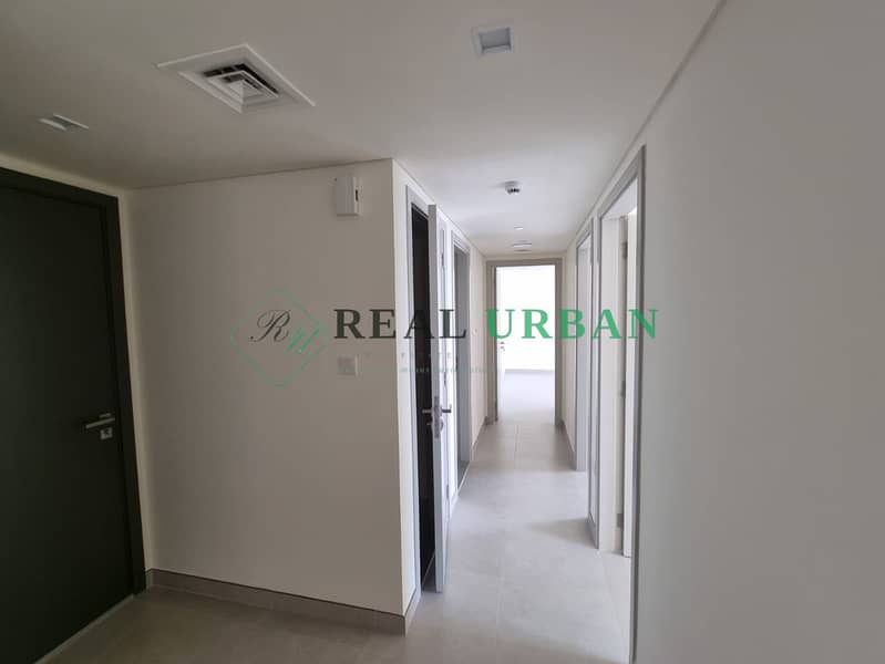 4 WhatsApp Image 2026-08-18 at 4.15. 57 PM (1). jpeg