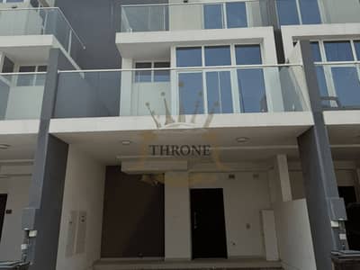 5 habitaciones Townhouse para en Alquiler en DAMAC Hills 2 (Akoya by DAMAC), Dubai - Casa adosada en DAMAC Hills 2 (Akoya by DAMAC)，Amargo, 5 dormitorios, 129999 AED - 16289507