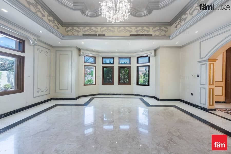 Luxury Villa | Private Pool | Huge Plot Luxury Villa | Private Pool | Huge Plot