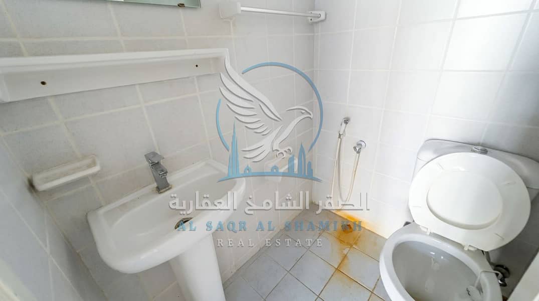 10 2500Sq. Ft. Shop for Rent in Industrial Area 13 Main Road15. jpeg