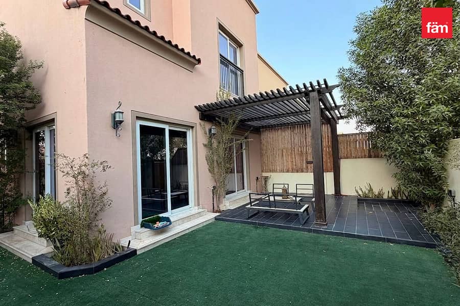 Casa adosada en Villanova,Amaranta,Amaranta 1, 4 dormitorios, 3450000 AED - 16290225 Casa adosada en Villanova,Amaranta,Amaranta 1, 4 dormitorios, 3450000 AED - 16290225