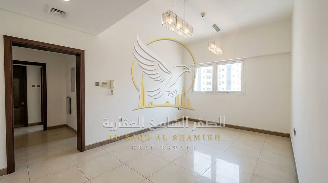5 Enhancing_real_estate_photograph…_202608201458. jpeg