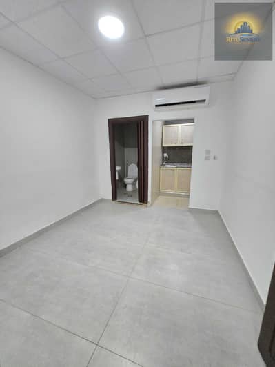 Monolocale in affitto a Al Nahyan, Abu Dhabi - 1000116550. jpg