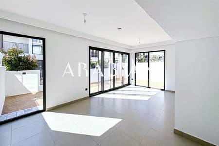 4 Bedroom Villa for Rent in Tilal Al Ghaf, Dubai - Great Location | Vacant Now | Single Row