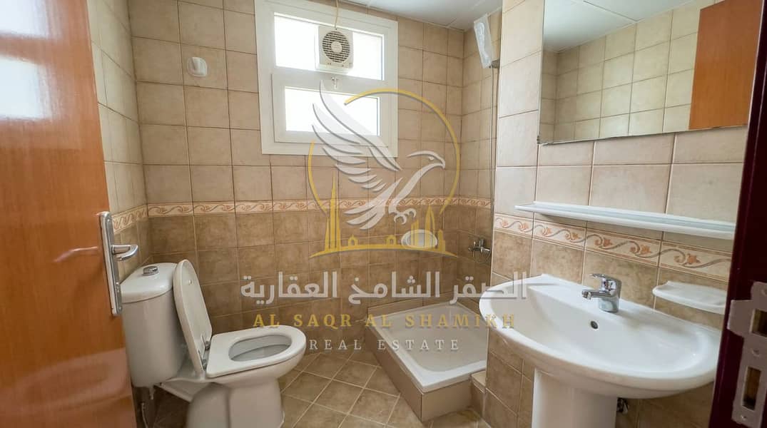 9 studio-for-rent-al-musalla-sharjah-spacious-central-ac-010. jpeg