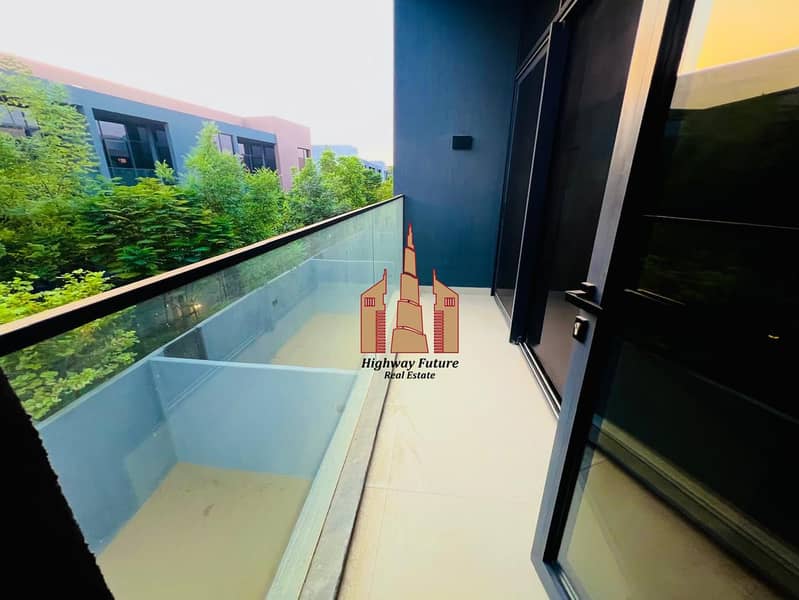 2 IMG_6937. jpg