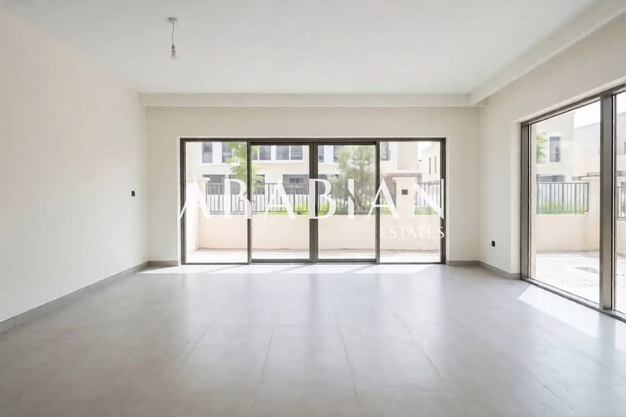 Single Row | Corner unit | Biggest Plot Single Row | Corner unit | Biggest Plot