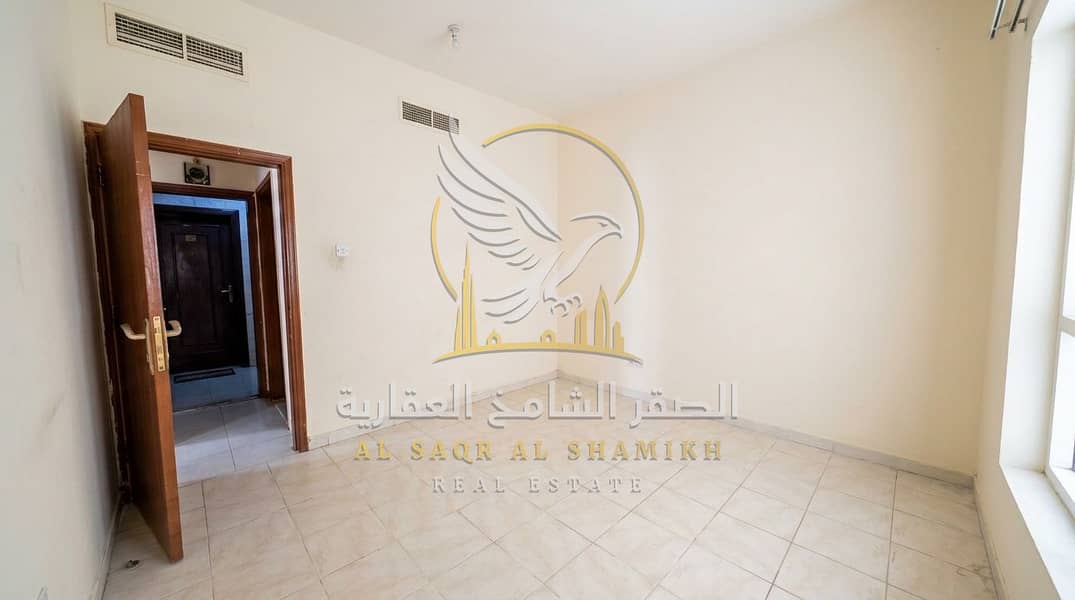 5 Real_estate_photograph_enhanceme…_202608252008. jpeg