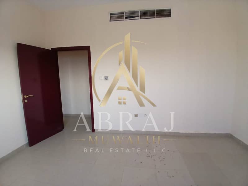 11 14239. jpg