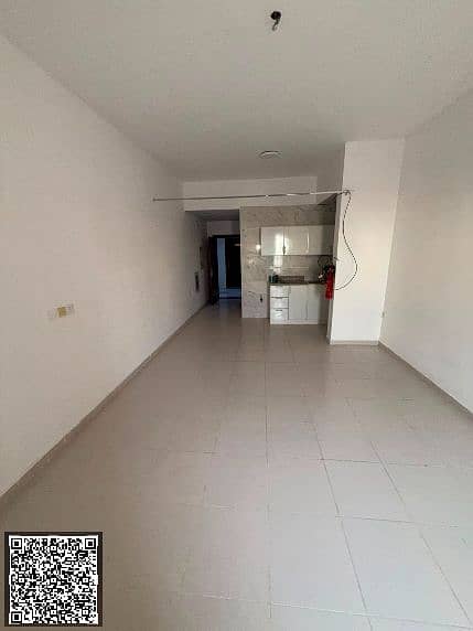 4 merged-image-1787687419881. jpg