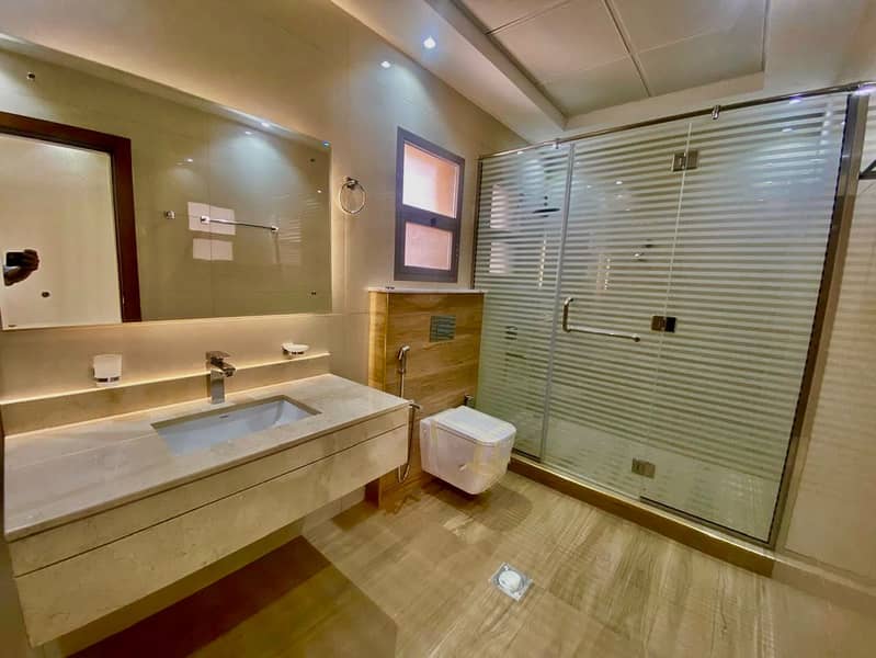 20 dc12eb20-3038-494a-8fad-f6b6b3a488f3. jpg