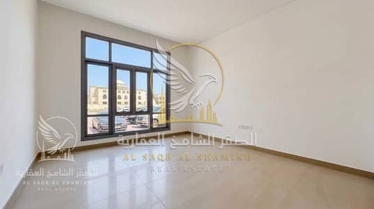 Office in affitto a Al Qulayaah, Sharjah - مكتب القليعة غرفة وصالة G1 3. jpg Office in affitto a Al Qulayaah, Sharjah - مكتب القليعة غرفة وصالة G1 3. jpg