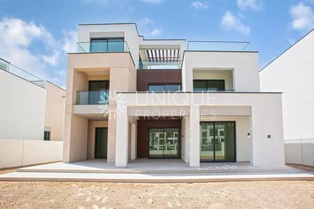5 Bedroom Villa for Rent in Arabian Ranches 3, Dubai - Luxury 5Bed Villa | Park View | Single row