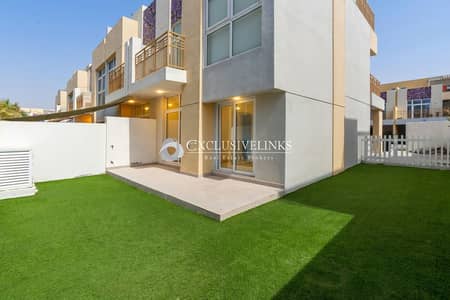 Townhouse de 3 chambres à à louer à DAMAC Hills 2 (Akoya by DAMAC), Dubai - Maison de ville à DAMAC Hills 2 (Akoya by DAMAC)，Aquilegia, 3 chambres, 100000 AED - 16240549