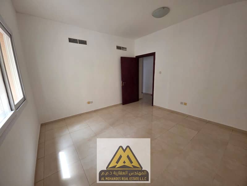 4 78fed927-e5a5-403b-8bbf-fe57d0edbb31. jpg