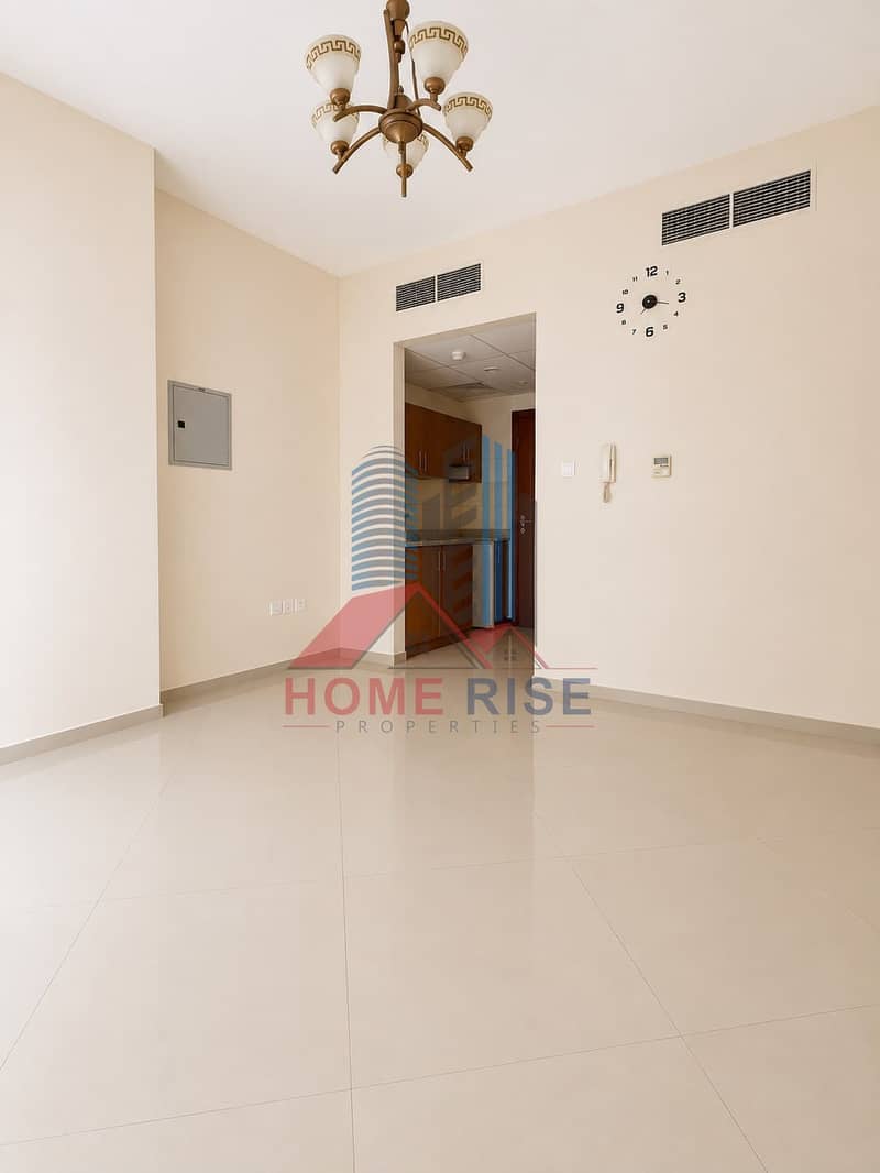 3 7e68e609-7ab2-438b-ac04-cb1e11ea6e79. jpeg