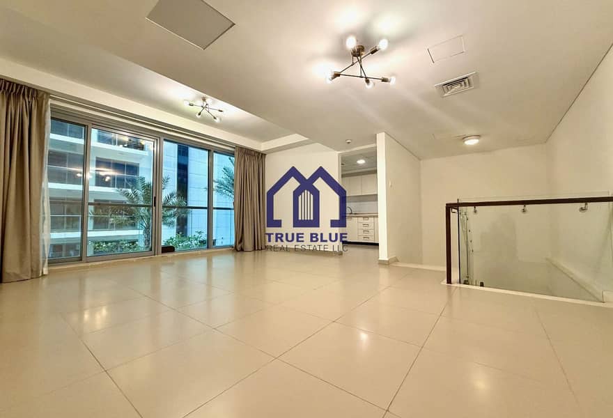 Duplex | Sea View | Freshly Painted | Vacant Duplex | Sea View | Freshly Painted | Vacant