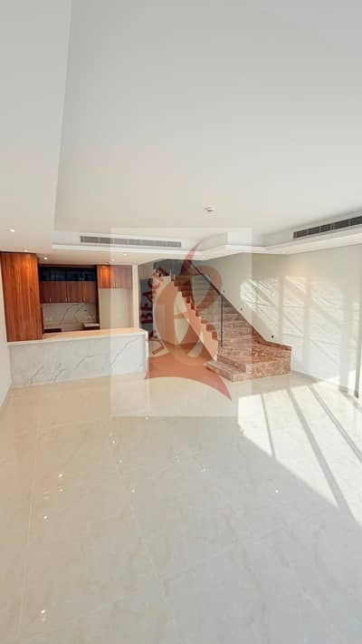 4 Bedroom Townhouse for Rent in Al Furjan, Dubai - WhatsApp Image 2026-08-24 at 17.36. 13 (4). jpeg 4 Bedroom Townhouse for Rent in Al Furjan, Dubai - WhatsApp Image 2026-08-24 at 17.36. 13 (4). jpeg