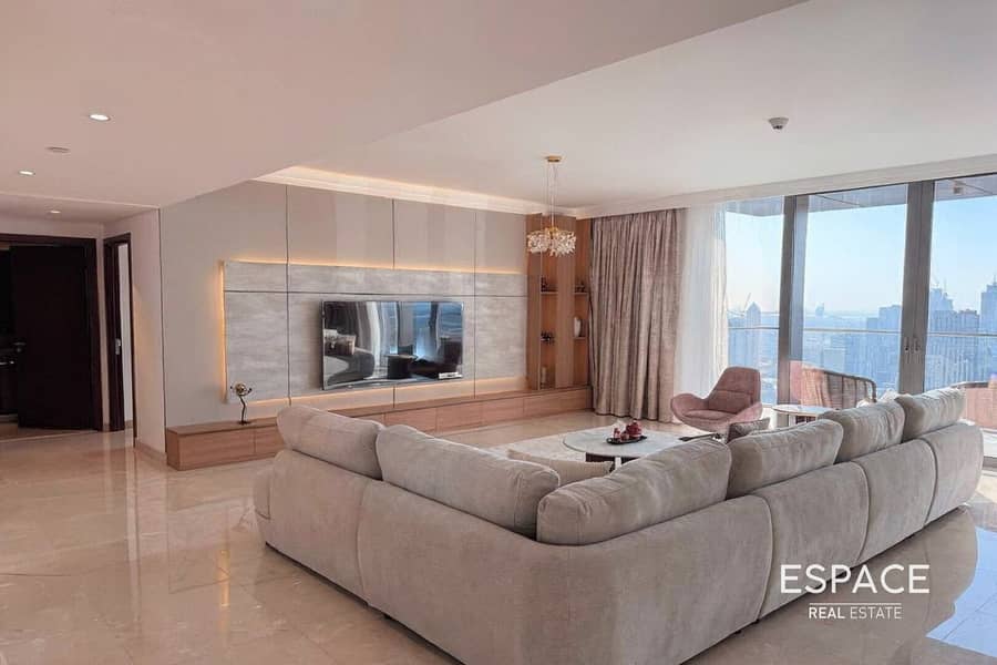 Luxury Penthouse | Upgraded | Negotiable Luxury Penthouse | Upgraded | Negotiable
